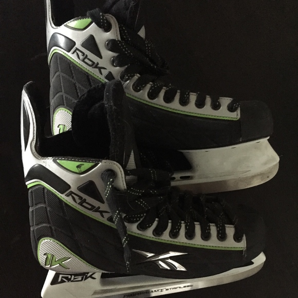 reebok hockey shoes